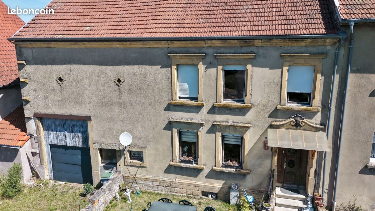 Maison 5 pièces 129 m² · à Théding · 129 m² · 80 000 €