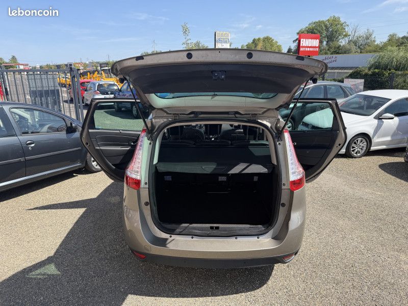 Renault GRAND SCENIC III 1.6 DCI 130CH ENERGY DYNAMIQUE ECO² 5 PLACES (image 6)