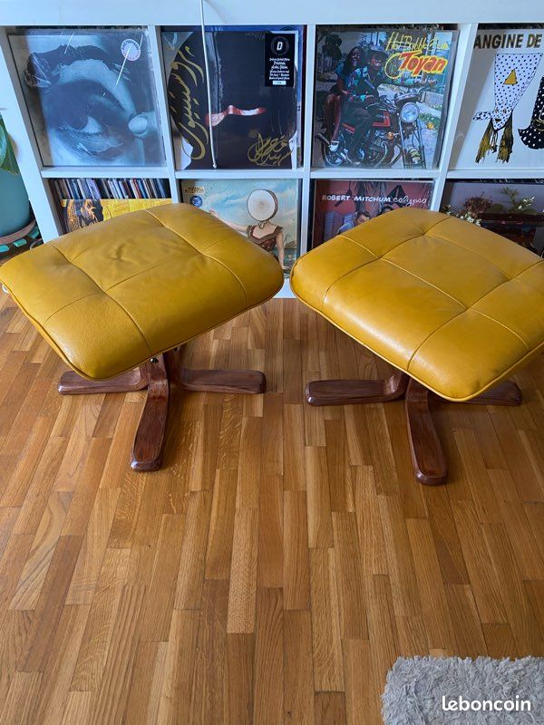 Paire de repose-pieds / poufs vintage scandinaves années 70 – rénovés (image 6)