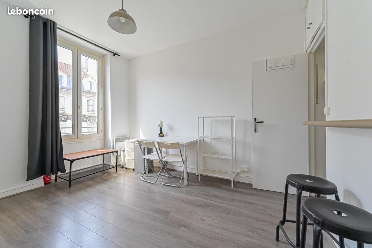 Appartement 1 pièce 17 m² · à Paris · 17 m² · 185 000 €