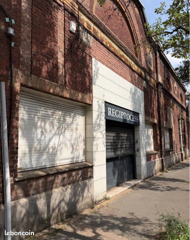 Local commercial 4 pièces 100 m² · à Roubaix · 100 m² · 62 000 €