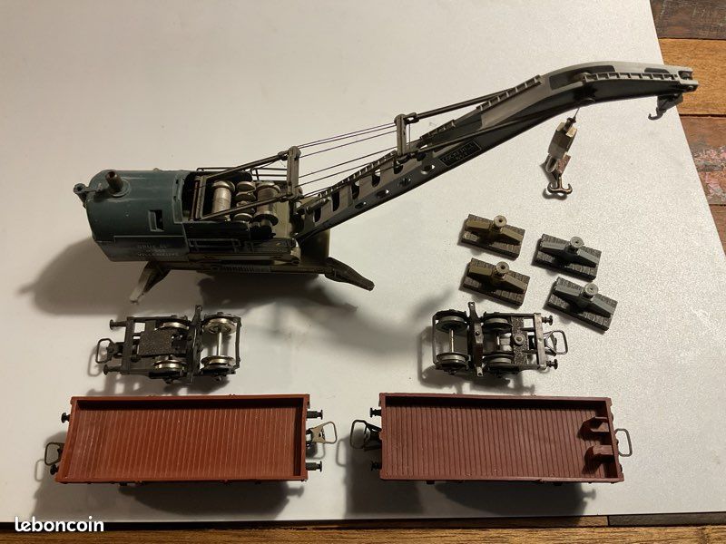 R 4923 UNE FLECHE DE GRUE COCKERILL JOUEF HO