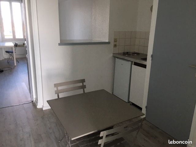 Appartement a louer roanne - 1 pièce(s) - 29 m2 - Surfyn