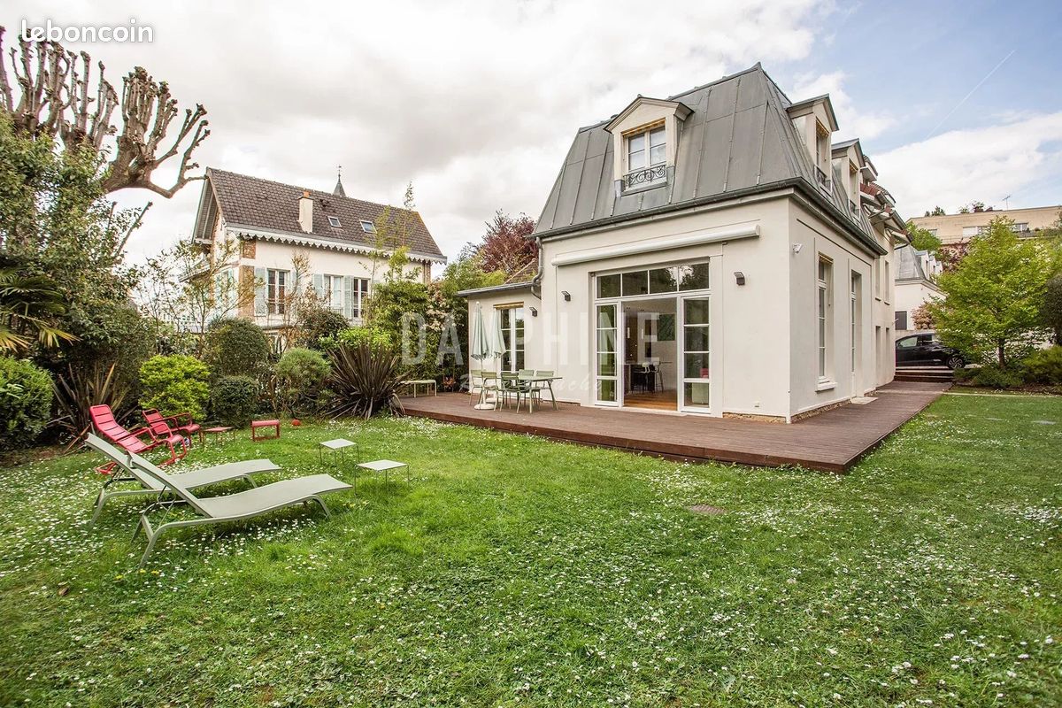 Maison 255 m² · à Sèvres · 255 m² · 2 362 000 €