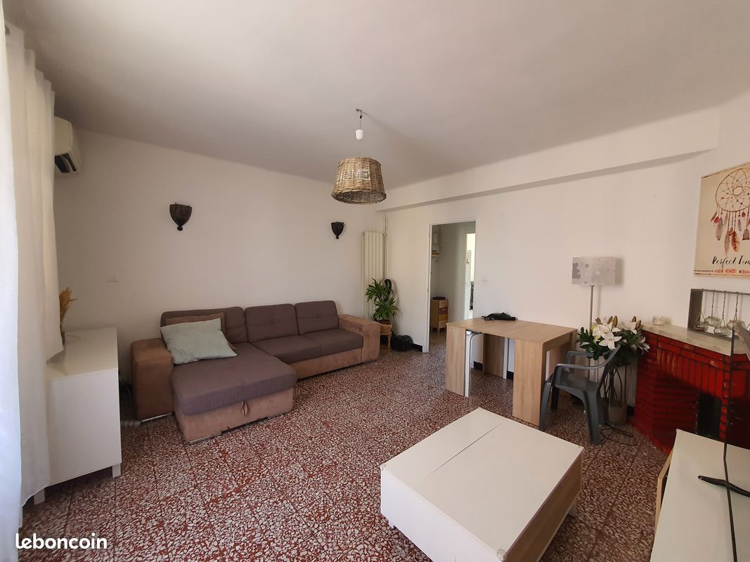 Appartement 4 pièces 79 m² · à Ajaccio · 79 m² · 970 €