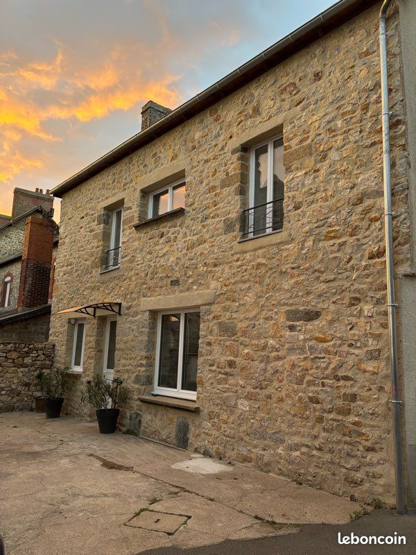 Maison 5 pièces 115 m² · à Châtillon-en-Vendelais · 115 m² · 175 000 €