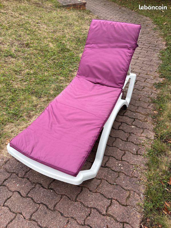 Chaise longue (image 1)