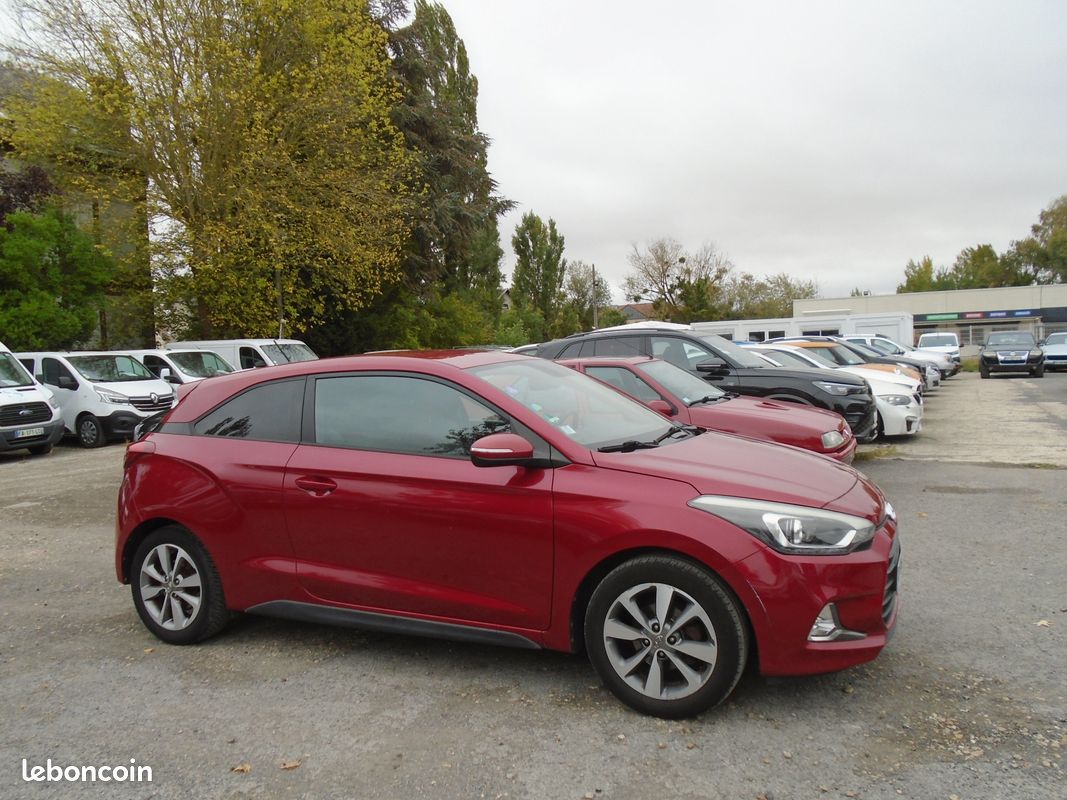 Hyundai i20 coupe 1.2 84 intuitive (image 1)