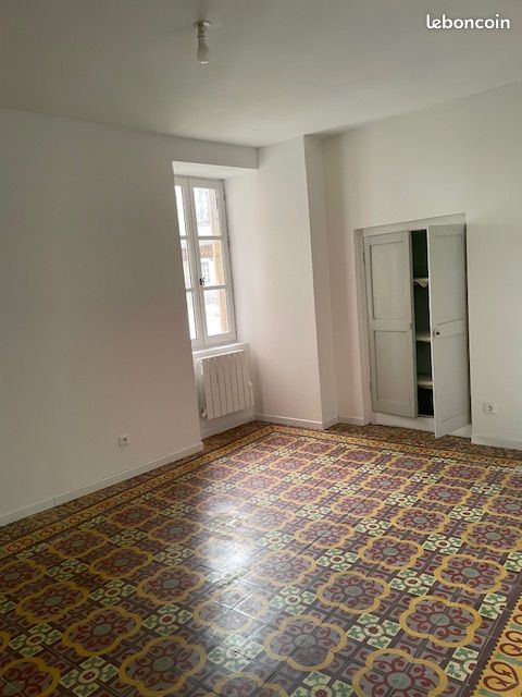 Appartement 2 pièces 40 m² · aux Vans · 40 m² · 400 €/mois