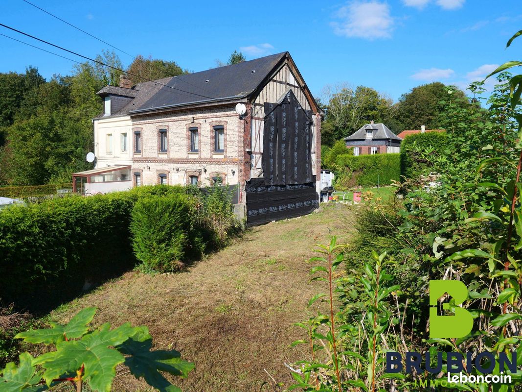 Terrain 350 m² · à Saint-Pierre-de-Varengeville · 350 m² · 34 000 €