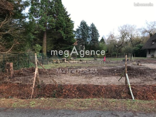 Terrain 701 m² MAUREPAS