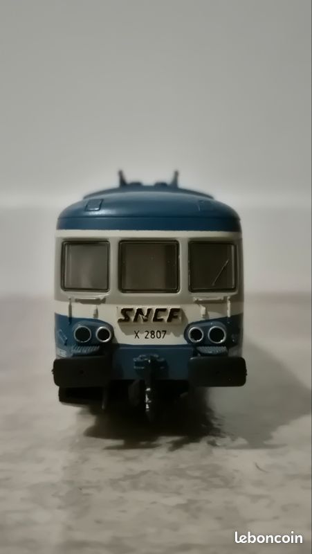 Autorail Roco HO 43010 – XABD 2800 TR Avec Remorque SNCF, Digitalisé, Bon état