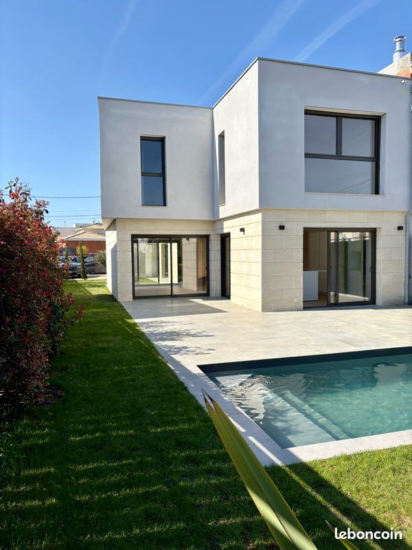 Maison 6 pièces 173 m² · à Bruges · 173 m² · 915 000 €