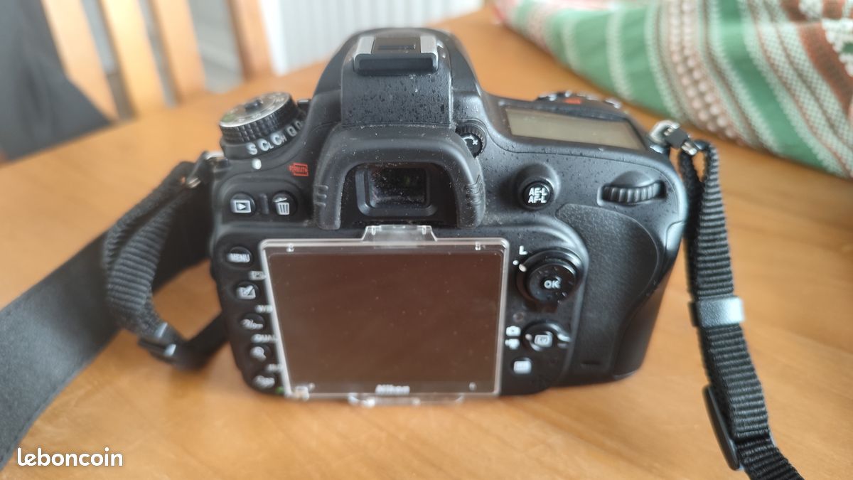 Reflex Nikon D610 boitier nu, très bon état (image 3)