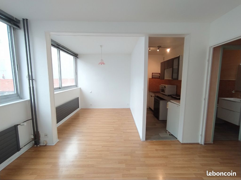 Appartement 1 pièce 27 m² · à Clermont-Ferrand · 27 m² · 460 €