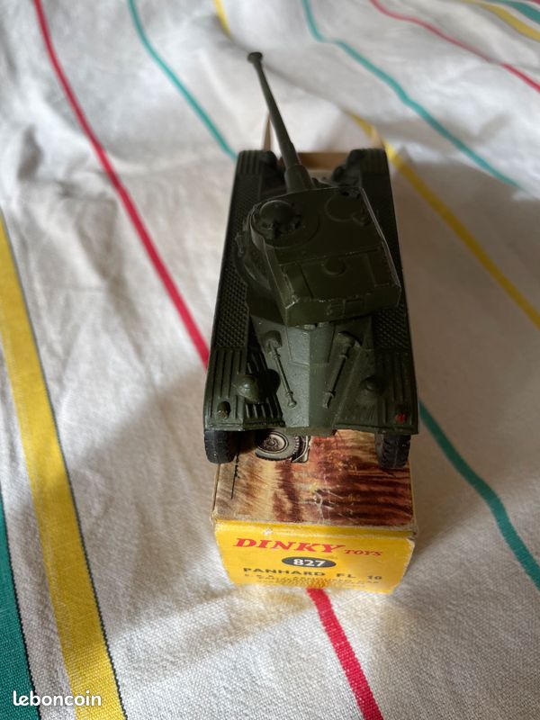 Dinky Toys France FL10 Panhard 827 - Véhicule Militaire 1:43 - Boîte Incluse