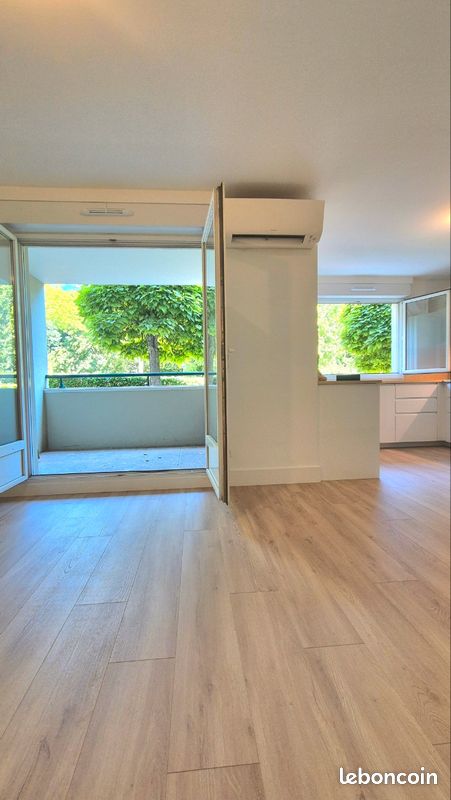 Appartement 3 pièces 58 m² · à Charbonnières-les-Bains · 58 m² · 320 000 €