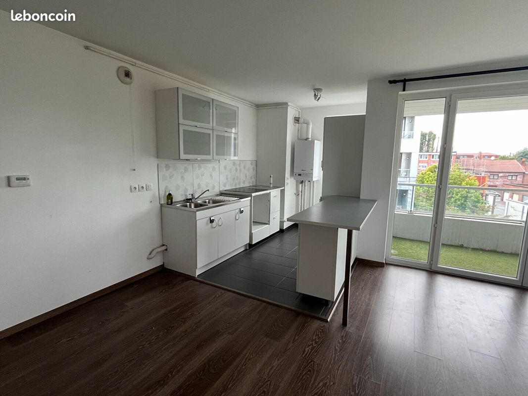 Appartement 3 pièces 70 m² · à Lille · 70 m² · 925 €