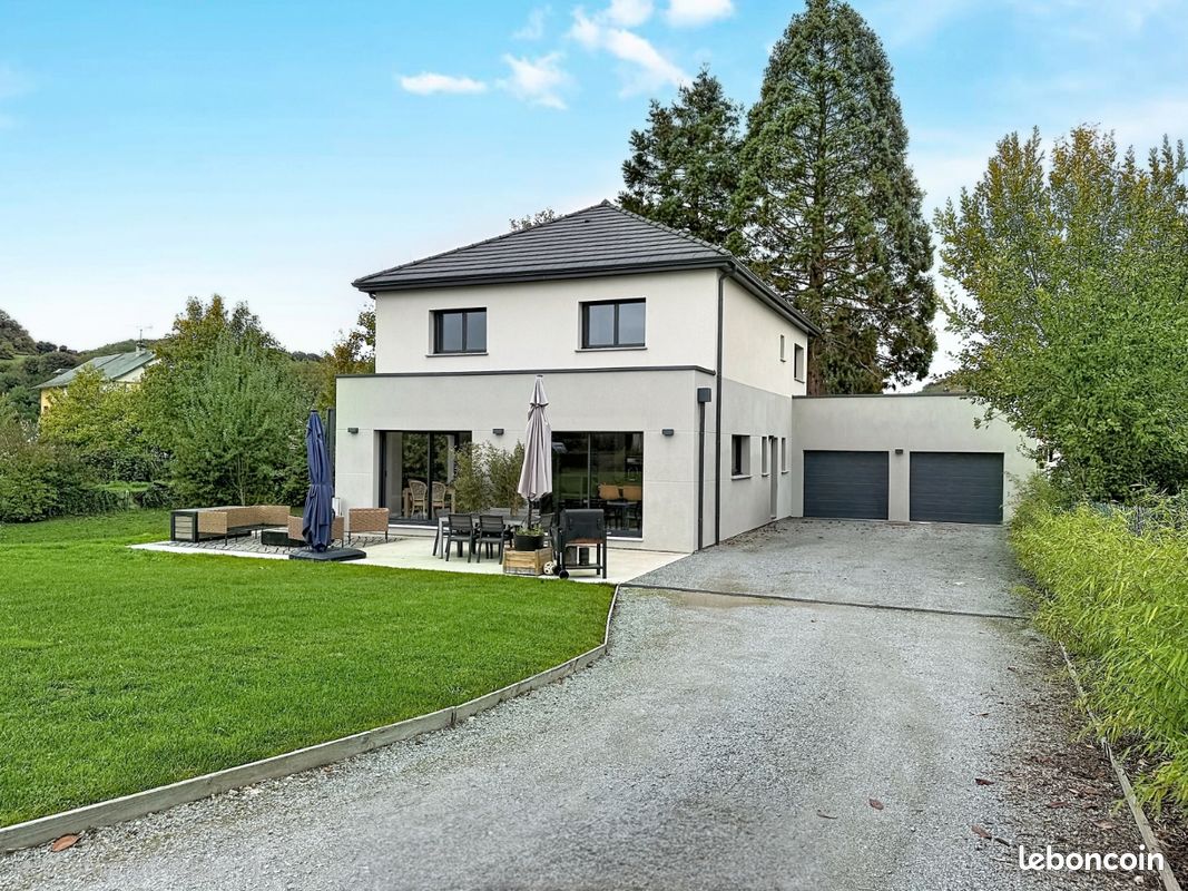Maison 8 pièces 174 m² · à Montville · 174 m² · 510 000 €