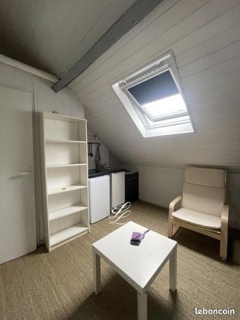 Studio 1 pièce 9 m²