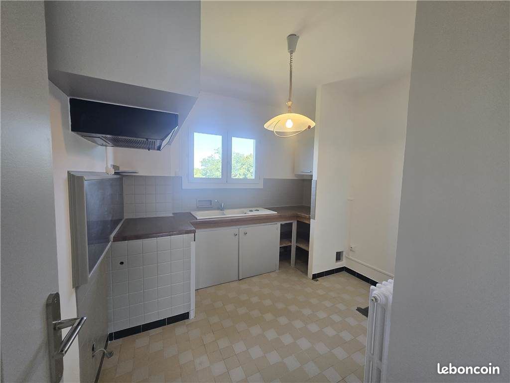 Appartement 3 pièces 63 m² · à Valréas · 63 m² · 720 €/mois