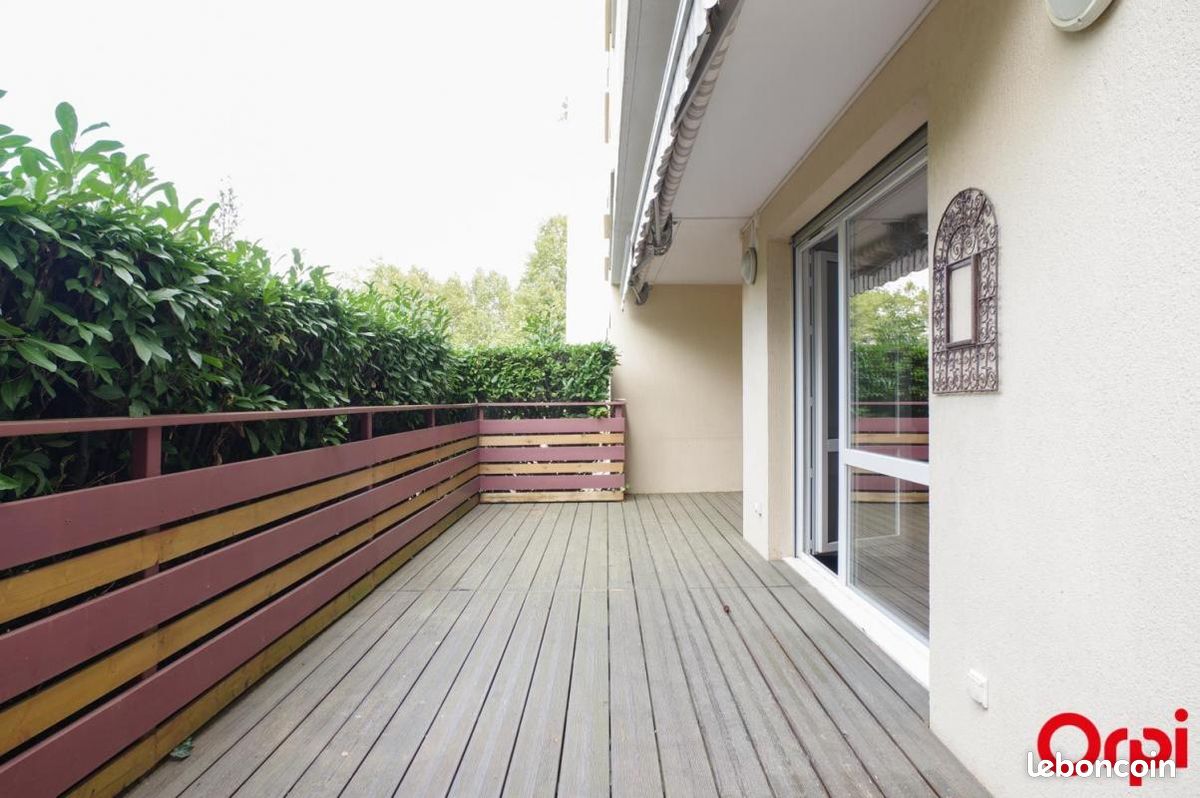 Appartement a louer tassin-la-demi-lune - 5 pièce(s) - 100 m2 - Surfyn