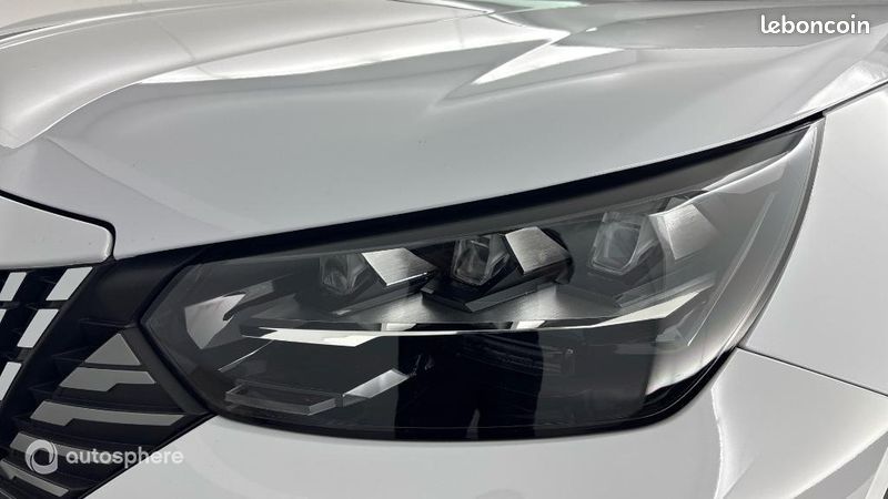 Peugeot 2008 1.2 PureTech 130ch S&S GT EAT8 (image 17)