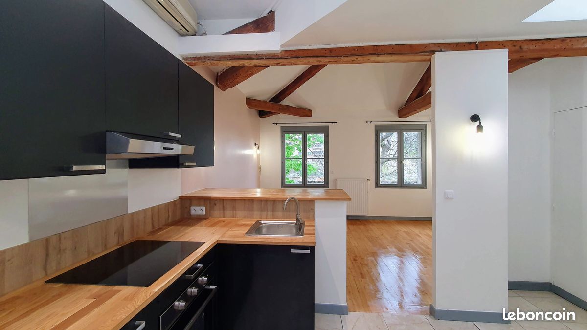 Appartement 2 pièces 39 m² · à Saint-Étienne · 39,3 m² · 550 €/mois