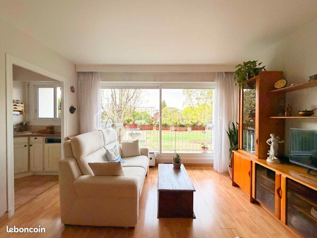 Appartement 2 pièces 44 m² · à Courbevoie · 44 m² · 319 000 €