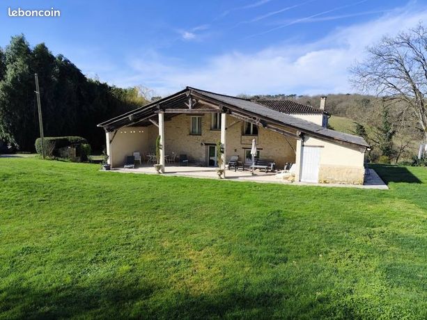 Maison 8 pièces 258 m²