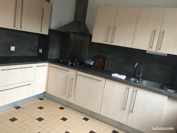 L'ISLE SUR LE DOUBS F3 1er étage de 69 m²