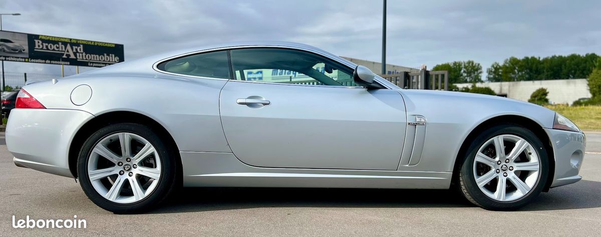Jaguar XK Coupé / V8 4.2l 298 CH BVA / V8 Accessible / Coupé Plaisir/ Financement & Reprise Possible (image 6)