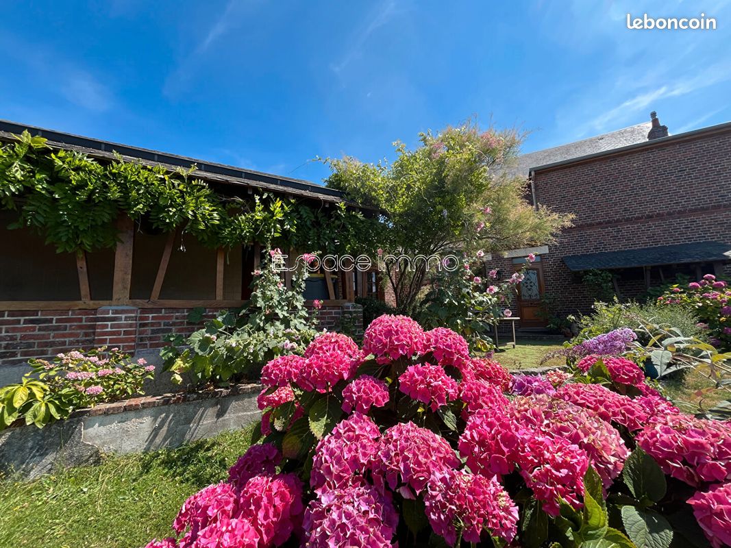 Maison 6 pièces 127 m² · à Montville · 127 m² · 290 000 €
