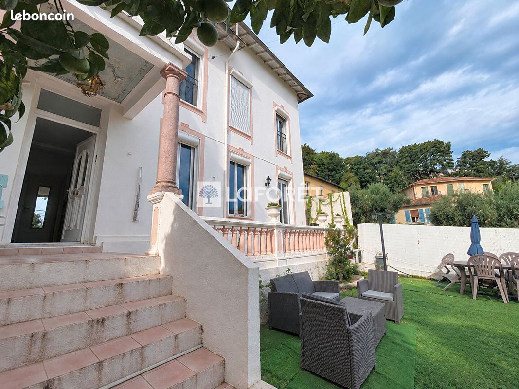 Maison 5 pièces 111 m² · à Nice · 111 m² · 965 000 €