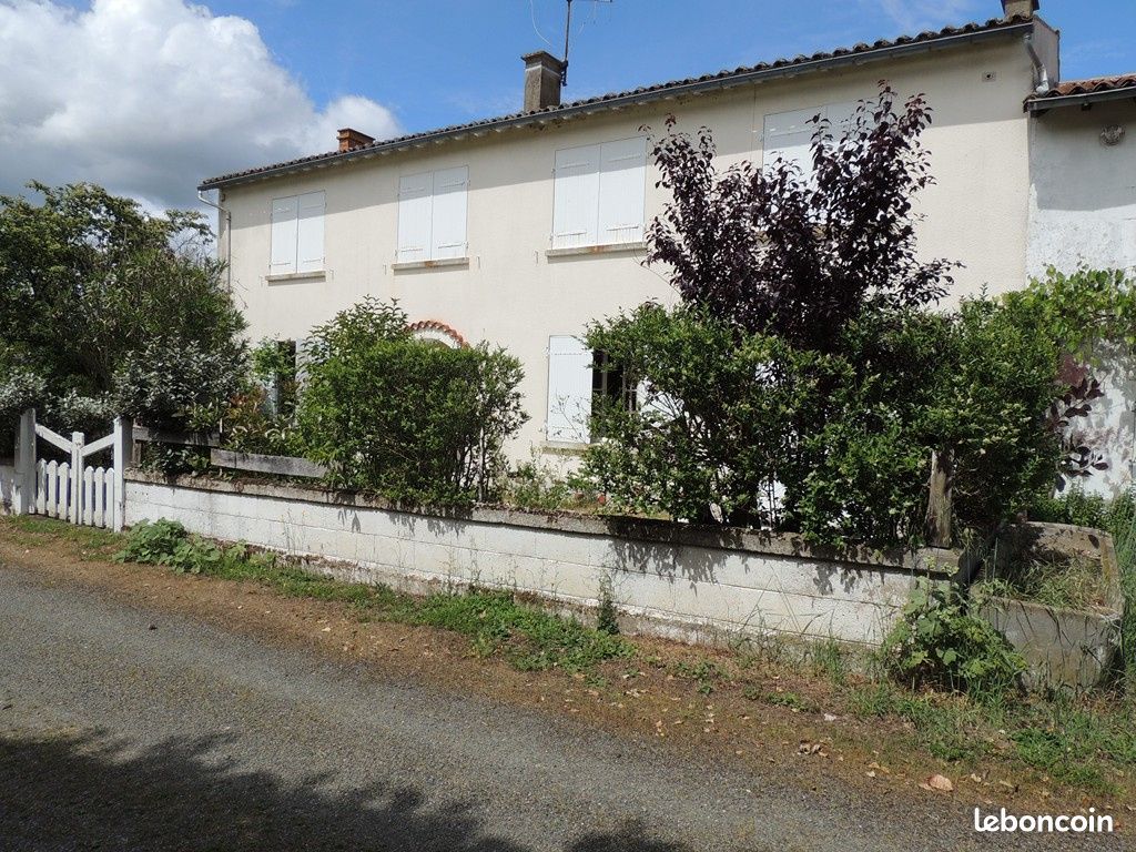 Maison 7 pièces 157 m² · à Prin-Deyrançon · 157 m² · 169 000 €