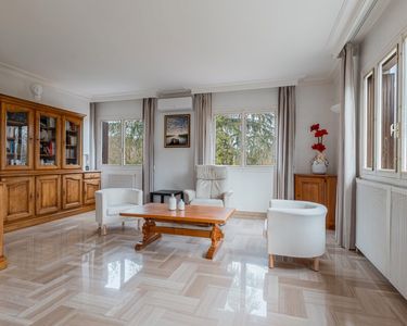 Maison 688 000 € - 194 m²