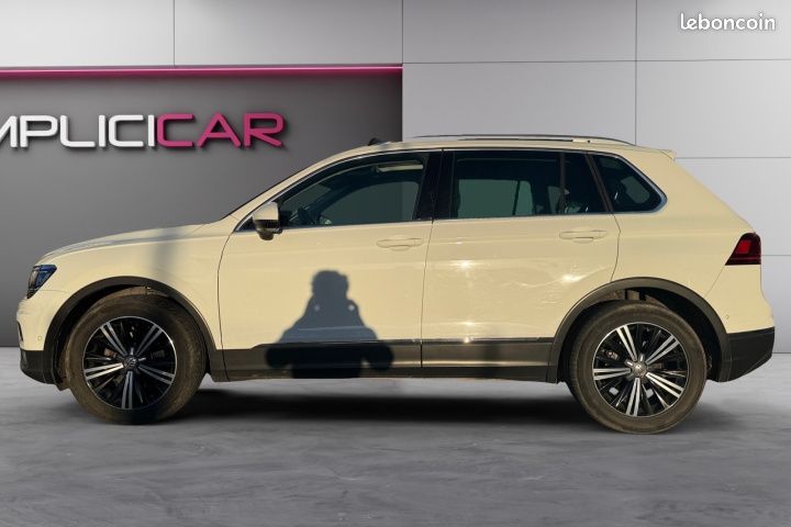 Volkswagen Tiguan 2.0 TDI 150 DSG7 Carat Exclusive / CARPLAY / TOIT OUVRANT / CAMERA 360 / REGULATEUR ACC (image 6)
