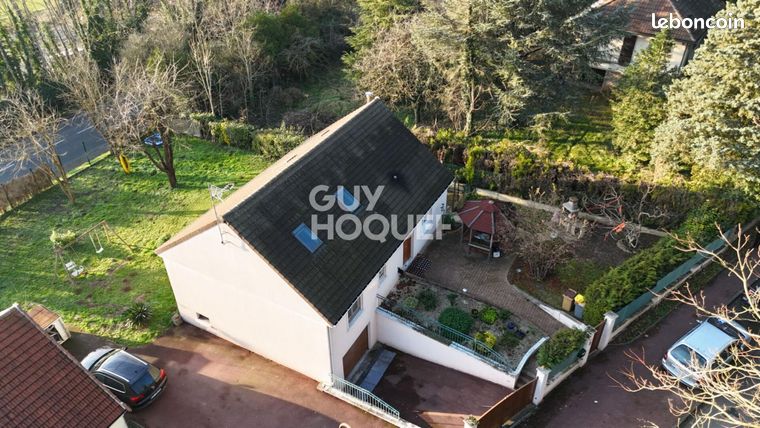 Maison 7 pièces 147 m²