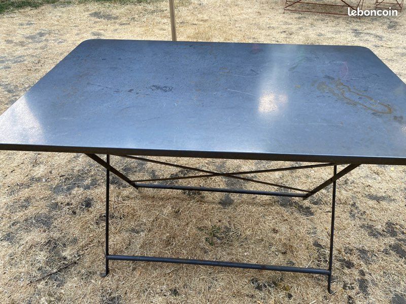 Table et 4 chaises métal (image 1)