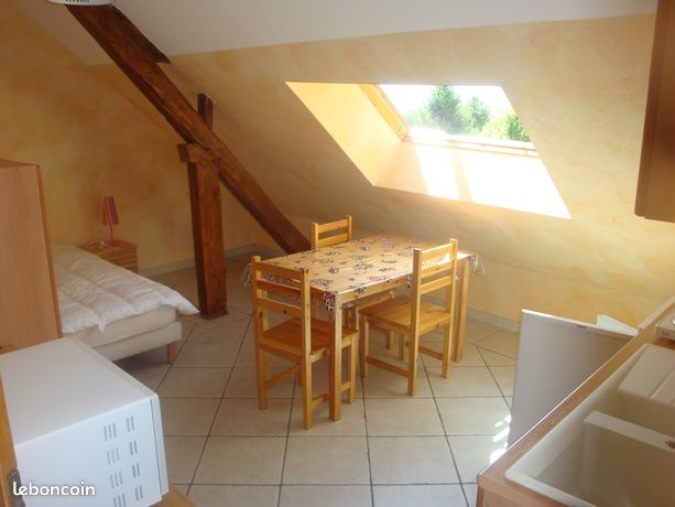Loue studio meublé
