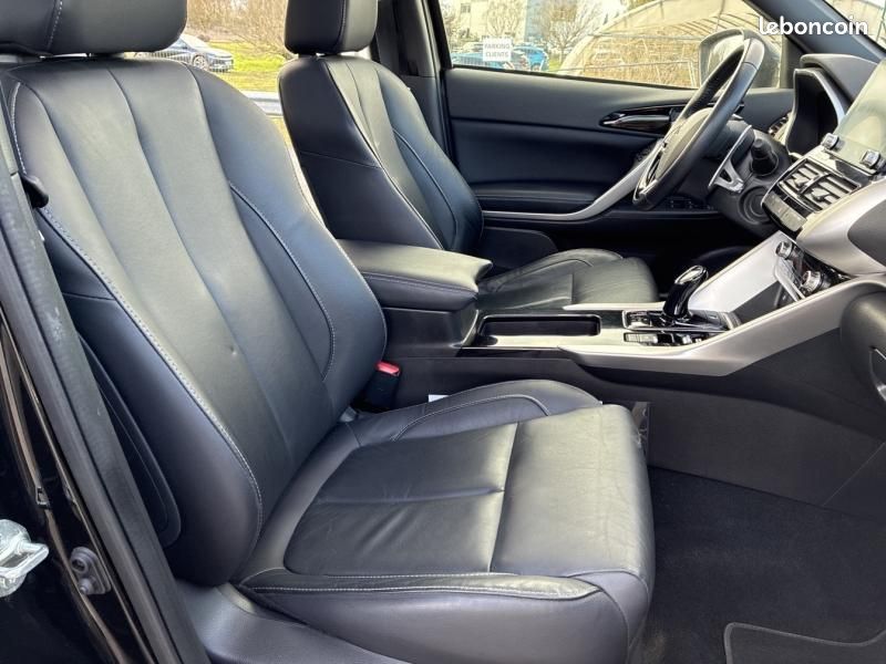 Mitsubishi Eclipse Cross 2.4 MIVEC PHEV 188ch Intense Style 4WD (image 10)