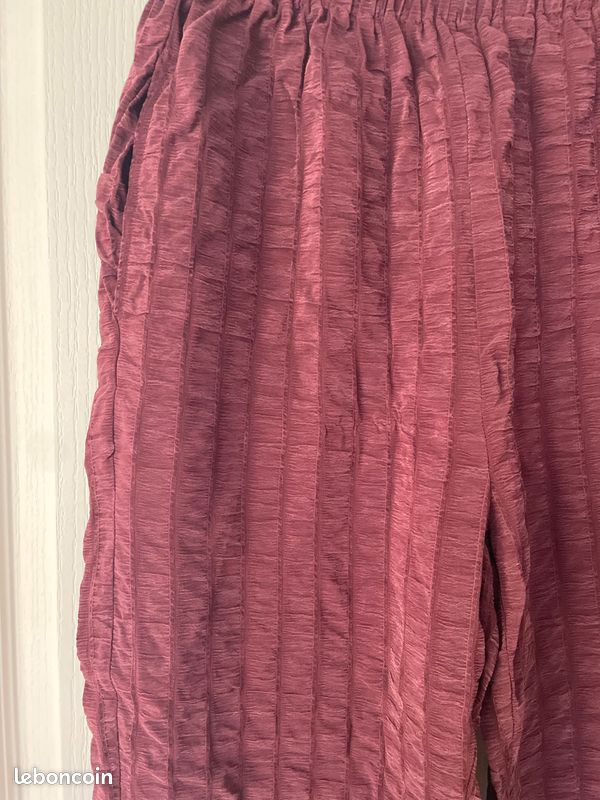 Pantalon léger bordeaux (image 2)