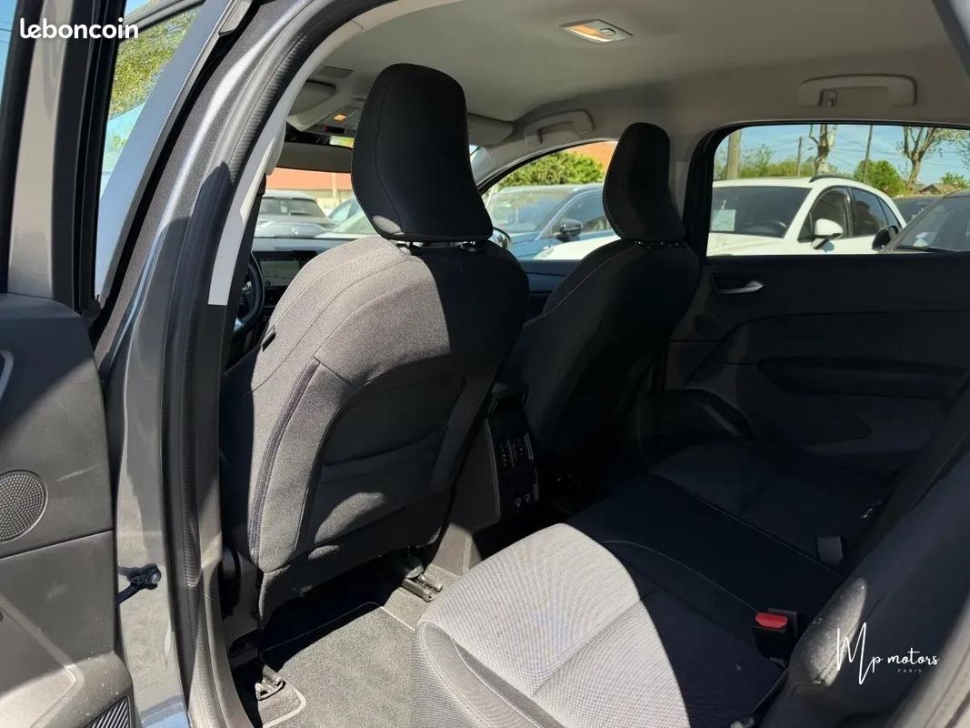 Renault Arkana 1.6 E-TECH 145 FULL-HYBRID EVOLUTION BVA / 1 MAIN / GARANTIE 12 MOIS (image 14)