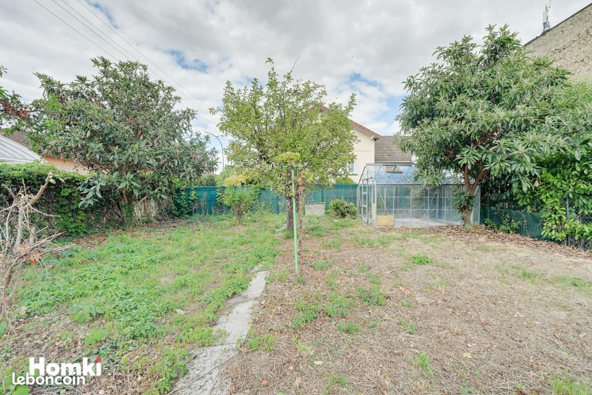 Terrain 281 m² Argenteuil · 185 900 €