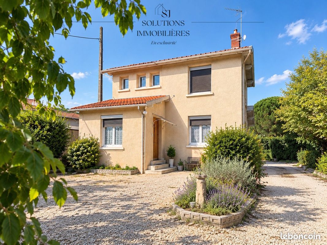 Maison 5 pièces 100 m² · à Roussillon · 100 m² · 219 900 €