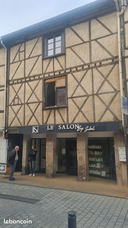Maison 6 pièces 150 m² · à Saint-Just-Saint-Rambert · 150 m² · 155 000 €