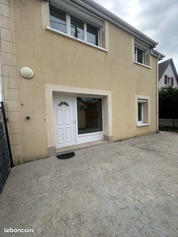 Maison 3 pièces 50 m² · à Saint-Étienne-du-Rouvray · 50 m² · 825 €/mois