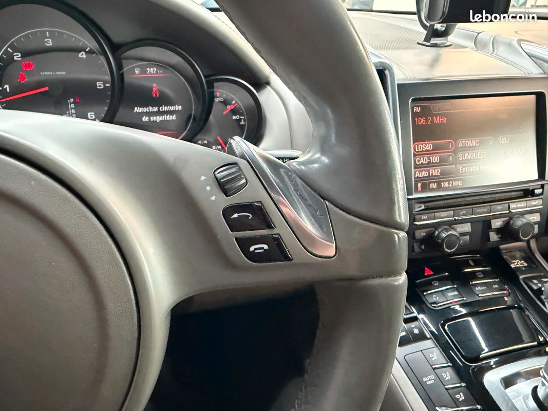 PORSCHE CAYENNE 3.0D V6 Tiptronic S (image 28)