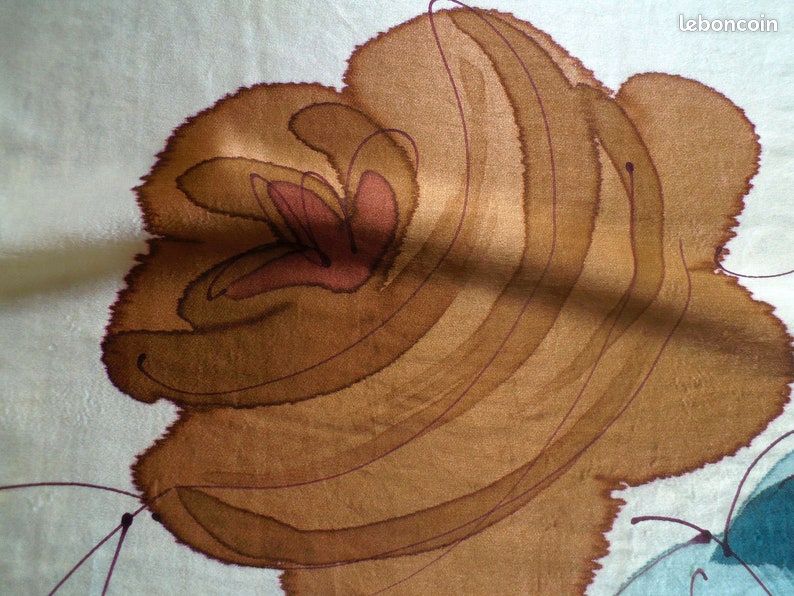 Joli foulard vintage peinture sur soie blanc motif fleuri (image 6)