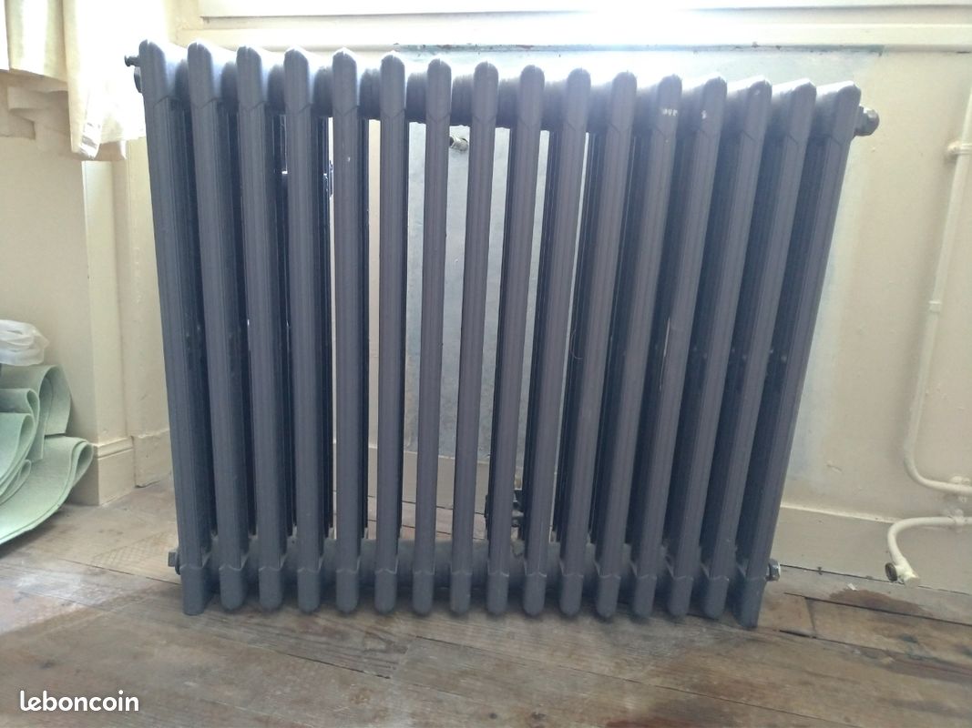Radiateur en fonte (image 1)